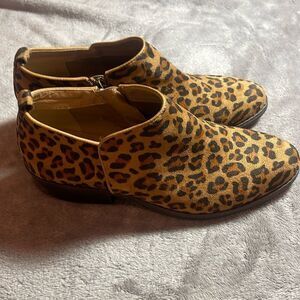 Xappeal leopard booties size 8.5
